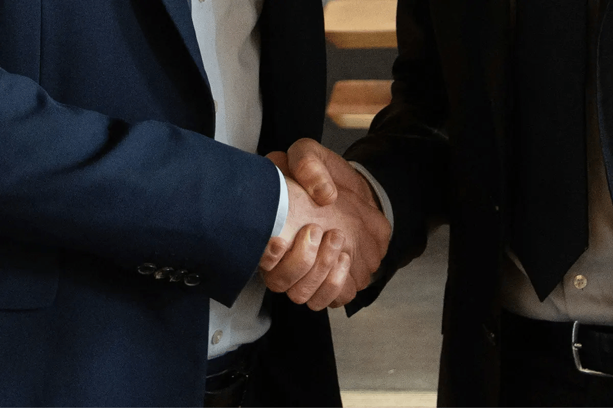 tf-jackson-finance-your-purchase-business-people-shaking-hands