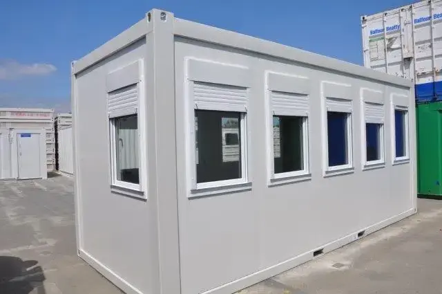 Standard window 800×1100 tilt & turn – aluminium roller shutter