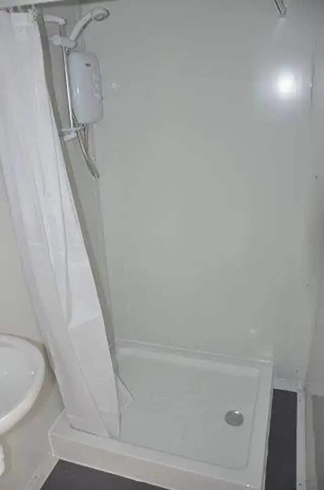 20′ x 8′ portable sleeper unit thumbnail 3