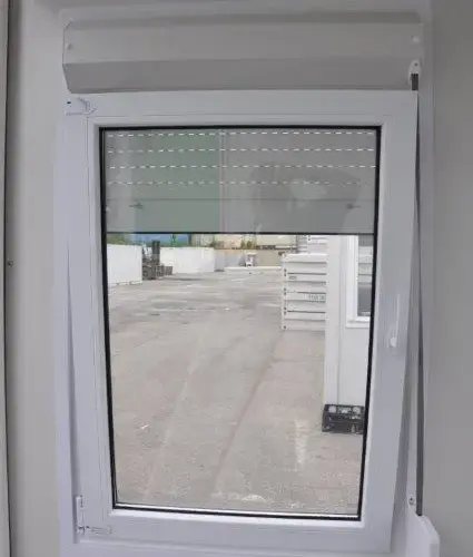 Standard window 800×1100 tilt & turn – aluminium roller shutter thumbnail 3