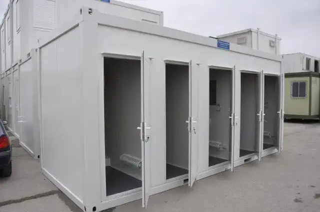 20×8 unisex portable toilet block – 5 separate areas thumbnail 5