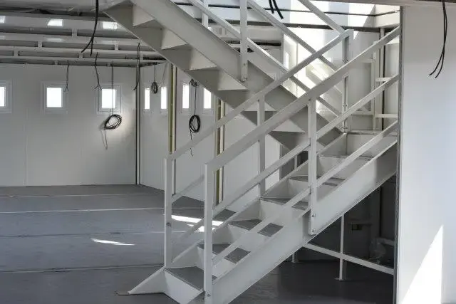 Internal Stairs for Modular Buildings thumbnail 4